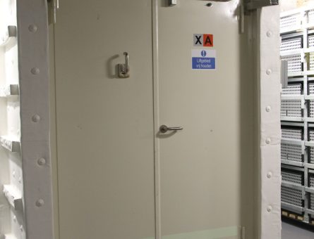 Navy offshore double panel hinges A60 door